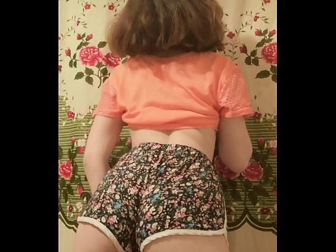 ❤️ Sexy jonge babe dy't har koarte broek op 'e kamera útstrielet ️❌ Superporno by ús fy.com-porn-kai.ru ️❤